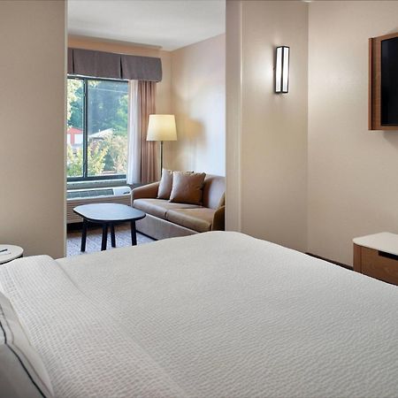 Fairfield Inn & Suites By Marriott Asheville Airport/Fletcher Buitenkant foto