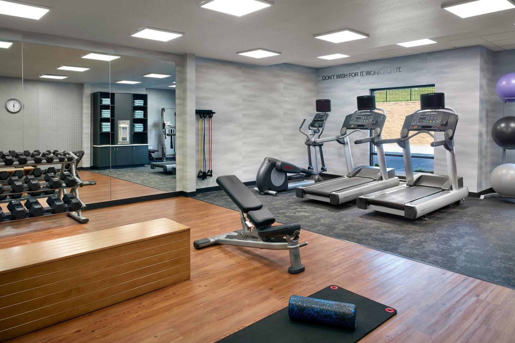 Fairfield Inn & Suites By Marriott Asheville Airport/Fletcher Buitenkant foto